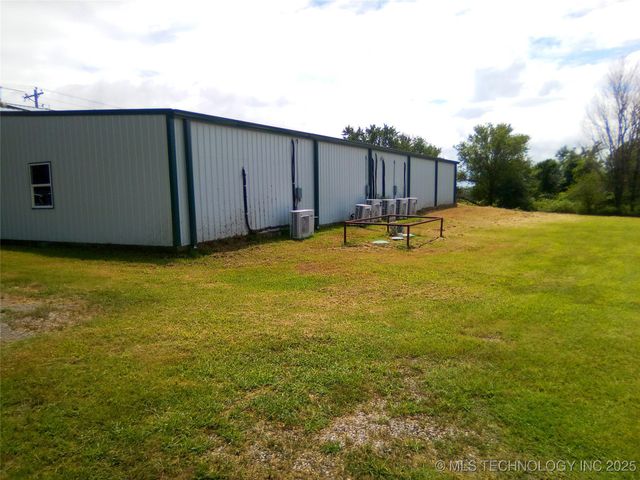 401091 W 1200 Road, Dewey, OK 74029