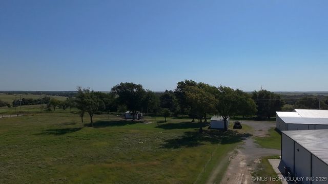401091 W 1200 Road, Dewey, OK 74029