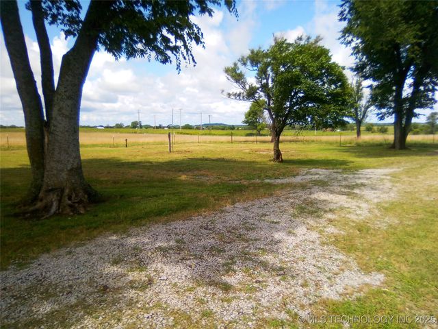 401091 W 1200 Road, Dewey, OK 74029