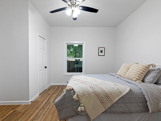 611 Cherry Street, Bowie, TX 76230