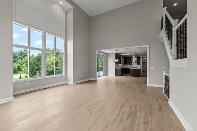 50155 N Anita Way, Macomb Twp, MI 48044
