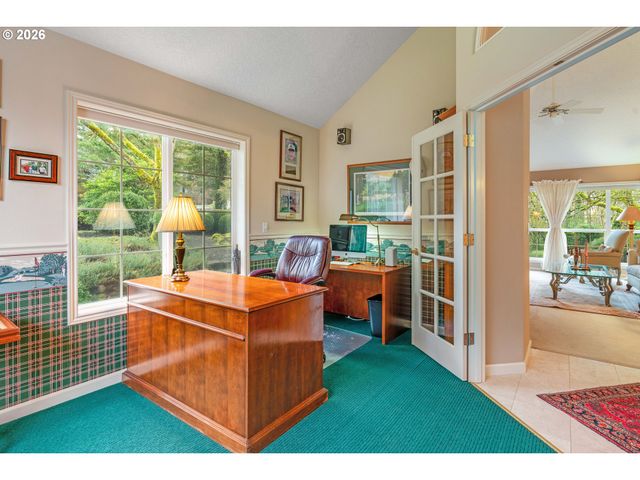 2770 Ne ROBERTS Ln, Newberg, OR 97132