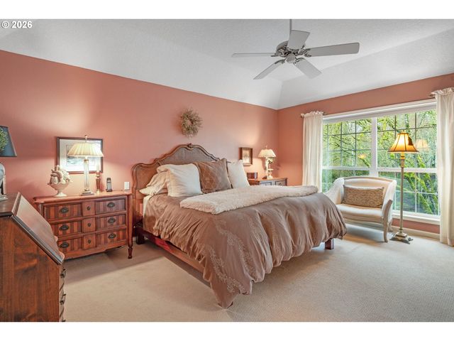 2770 Ne ROBERTS Ln, Newberg, OR 97132