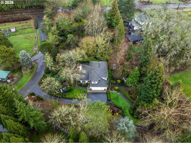 2770 Ne ROBERTS Ln, Newberg, OR 97132