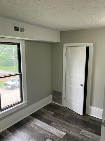 301 S Main Street, Maryville, MO 64468