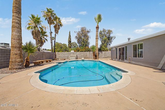 17256 N PARADISE PARK Drive, Phoenix, AZ 85032