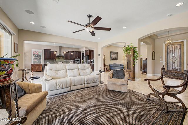 27425 W YUKON Drive, Buckeye, AZ 85396