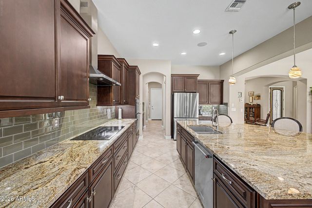 27425 W YUKON Drive, Buckeye, AZ 85396