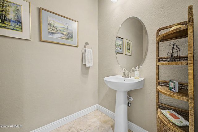27425 W YUKON Drive, Buckeye, AZ 85396