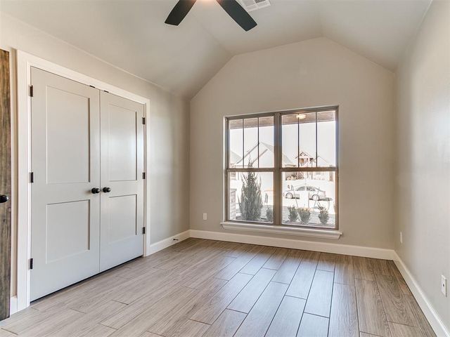 9216 SW 44th Terrace, Oklahoma City, OK 73179