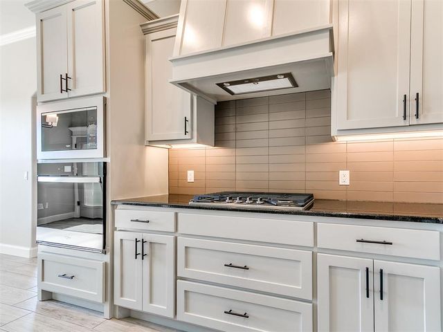 9216 SW 44th Terrace, Oklahoma City, OK 73179