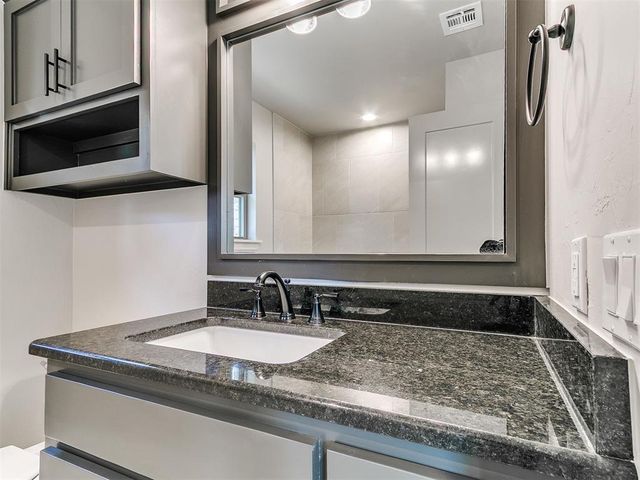 9216 SW 44th Terrace, Oklahoma City, OK 73179