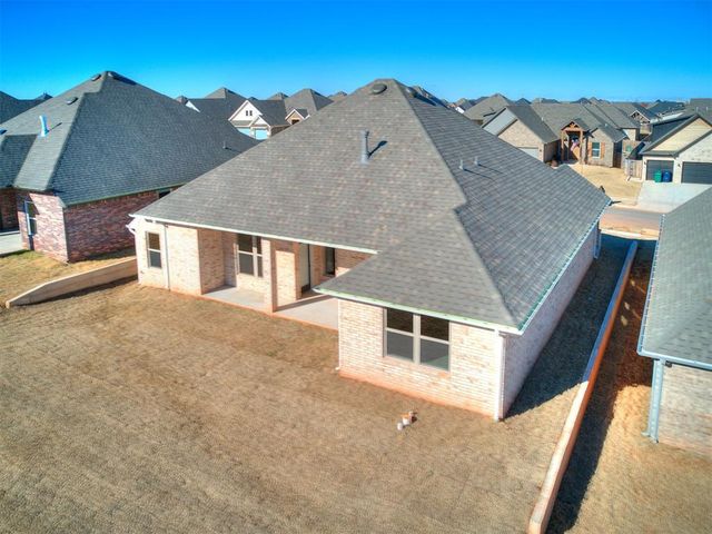 9216 SW 44th Terrace, Oklahoma City, OK 73179