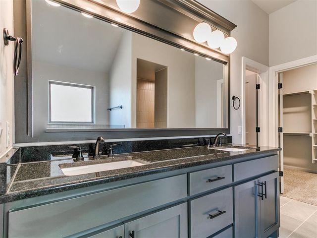 9216 SW 44th Terrace, Oklahoma City, OK 73179