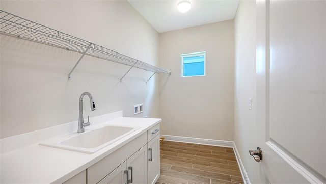 9866 CRYSTAL ISLES CIRCLE, Sarasota, FL 34241