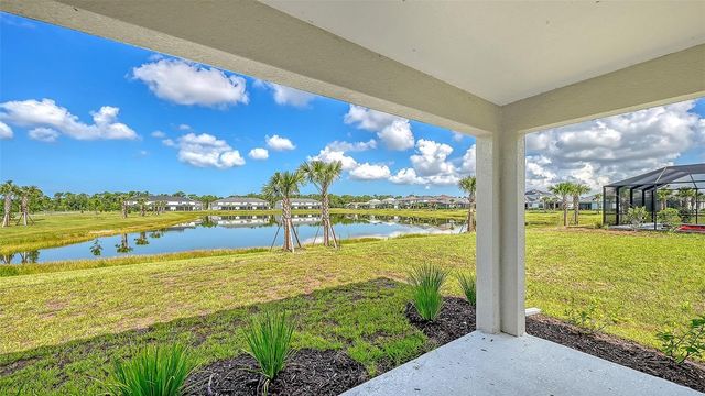 9866 CRYSTAL ISLES CIRCLE, Sarasota, FL 34241