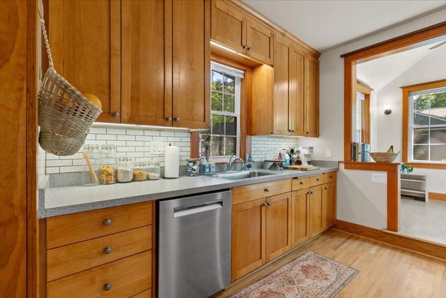 1215 4th Avenue S, Stillwater, MN 55082