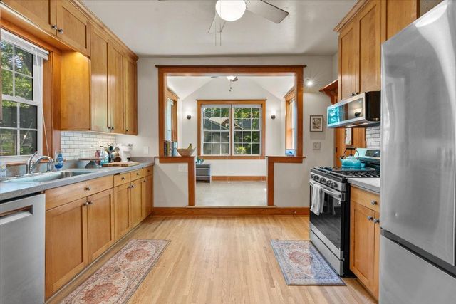 1215 4th Avenue S, Stillwater, MN 55082