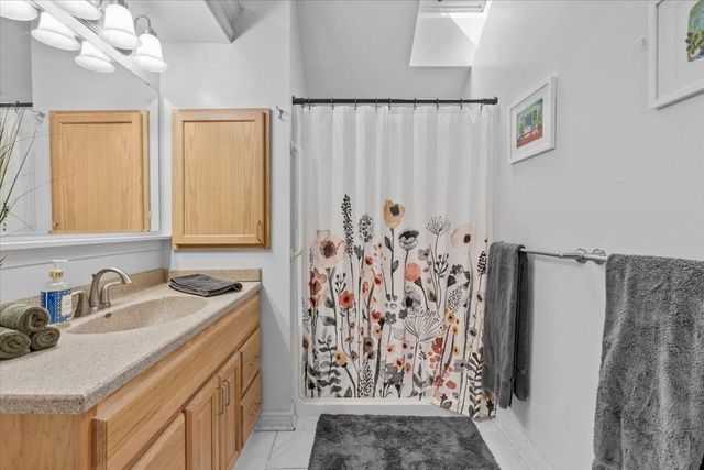 1215 4th Avenue S, Stillwater, MN 55082