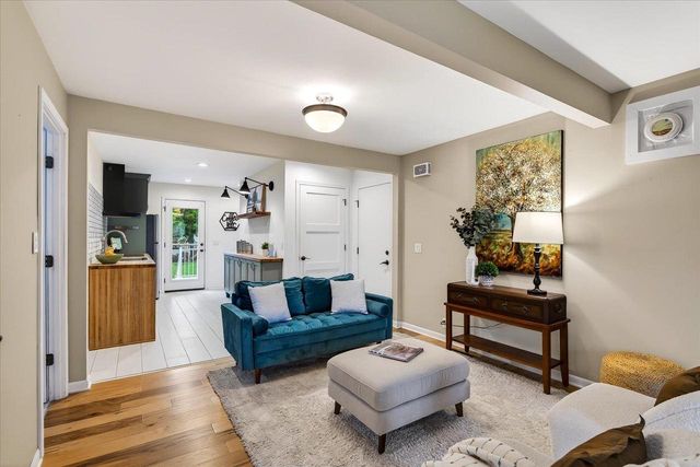 2211 Colladay Point Drive, Stoughton, WI 53589
