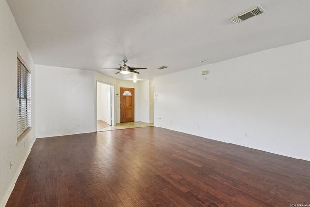 5015 Viking Coral, San Antonio, TX 78244