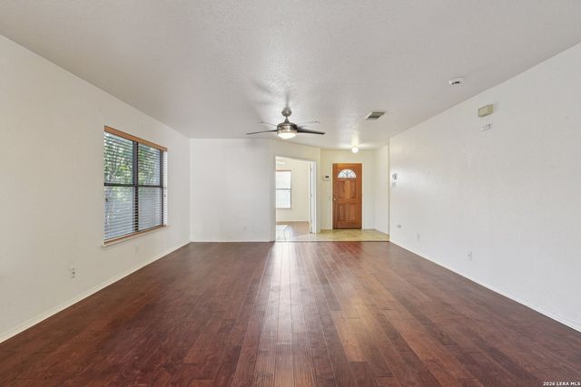 5015 Viking Coral, San Antonio, TX 78244