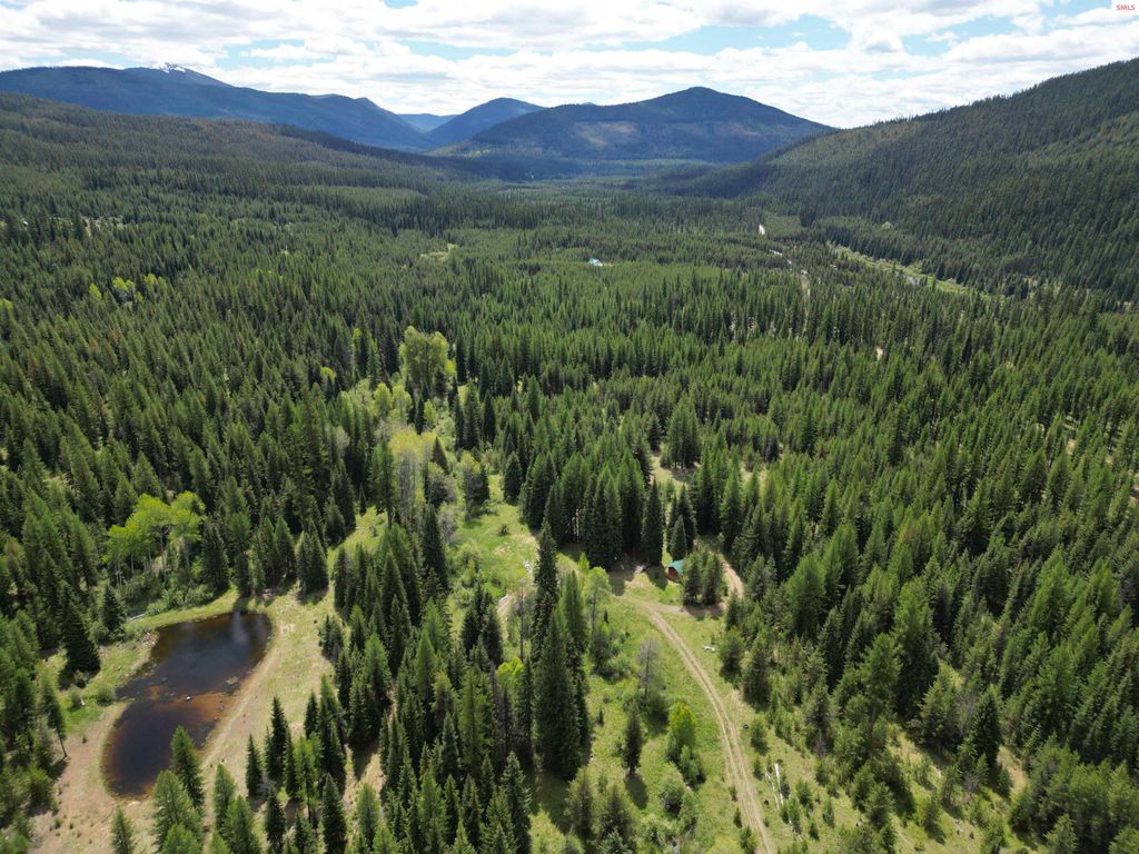 410 Poco Lobo Road, Troy, MT 59935