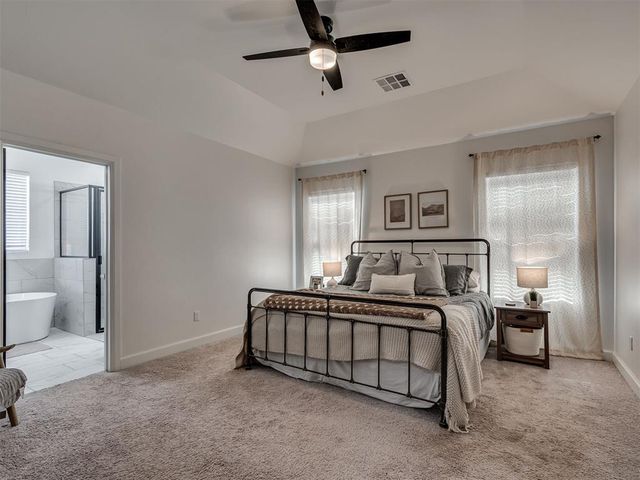 14675 Rose Tree Court, Piedmont, OK 73078