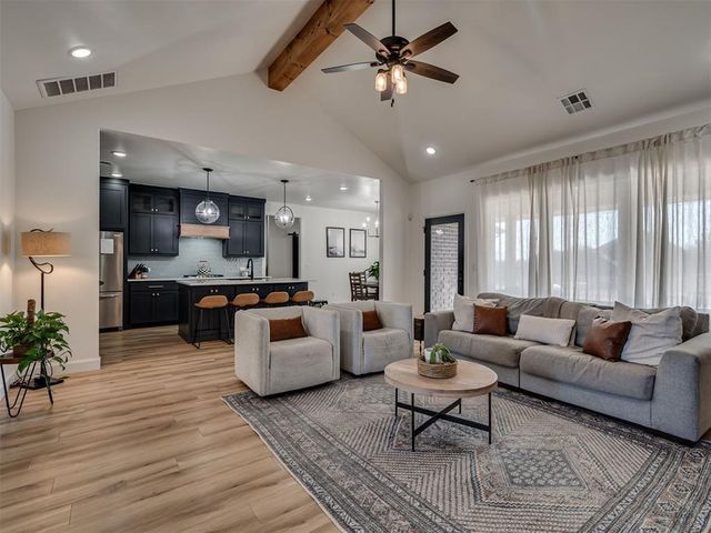14675 Rose Tree Court, Piedmont, OK 73078
