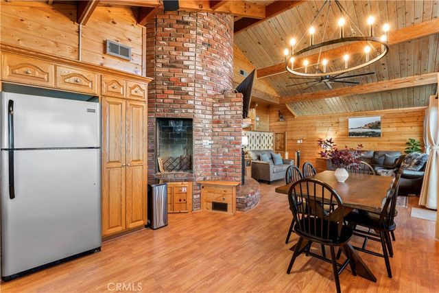 816 Chamois Drive, Crestline, CA 92325