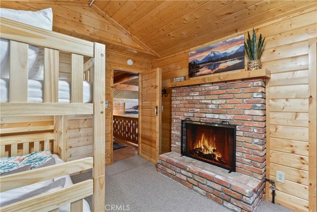 816 Chamois Drive, Crestline, CA 92325