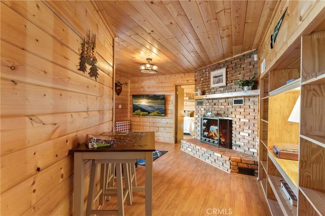 816 Chamois Drive, Crestline, CA 92325