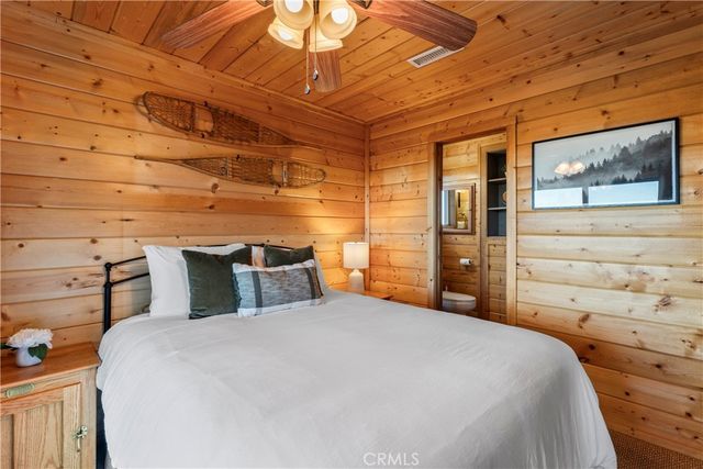 816 Chamois Drive, Crestline, CA 92325