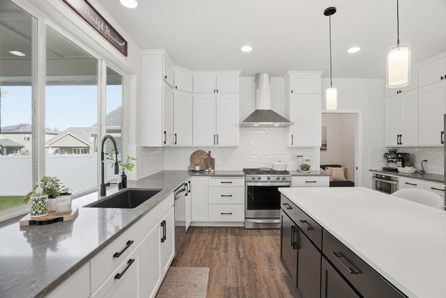 2025 E 33rd Ave, Spokane, WA 99203