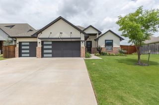 2215 Kimball Drive, Norman, OK 73071