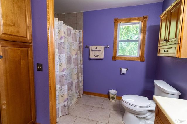 8940 Woodside Drive, Temperance, MI 48182