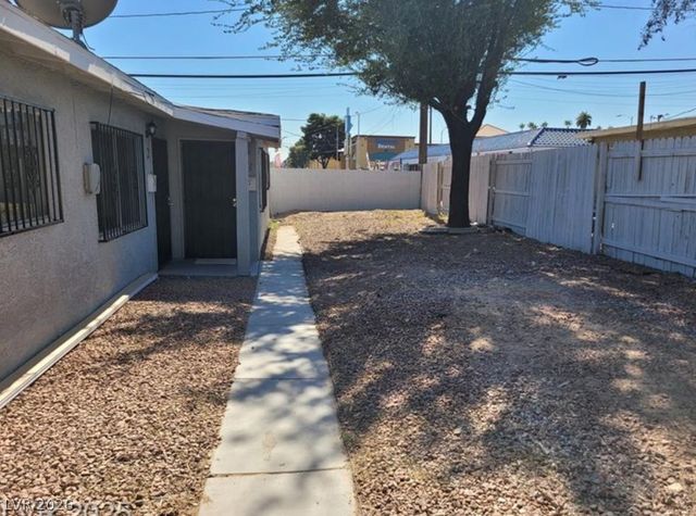 1828 Lewis Avenue, Las Vegas, NV 89101