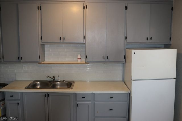 1828 Lewis Avenue, Las Vegas, NV 89101