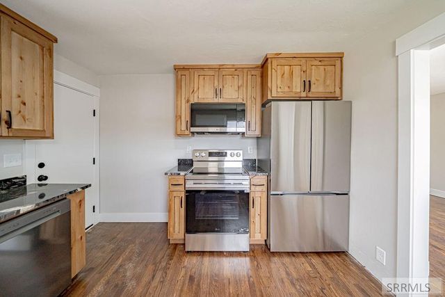 461 Gladstone Street, Idaho Falls, ID 83401