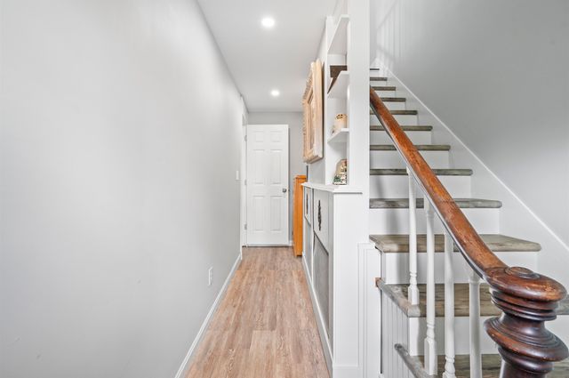 14 Church Street, Kingston, NH 03848