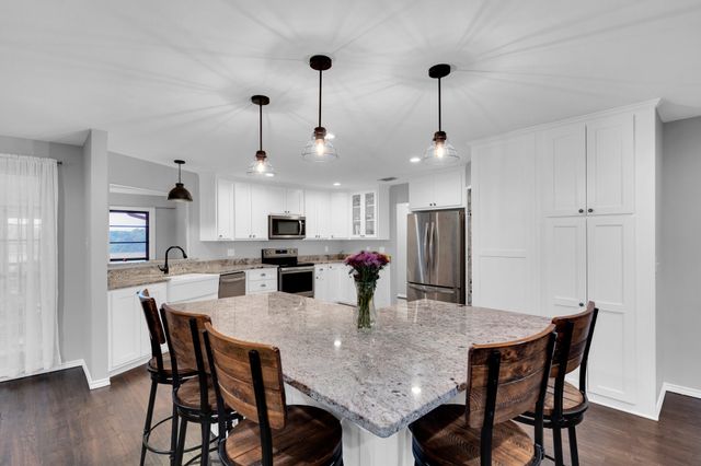 9840 County Road 305, Grandview, TX 76050