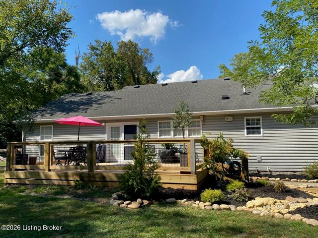 3100 Colton Ct, Crestwood, KY 40014