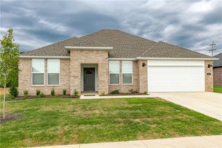 575 W Canada Drive, Farmington, AR 72730