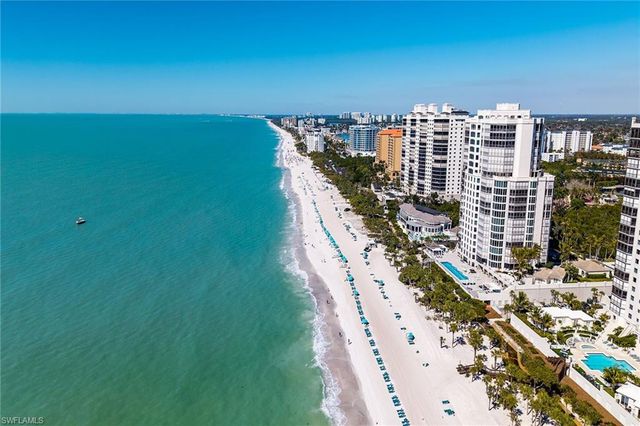 8231 Bay Colony DR 2004, Naples, FL 34108