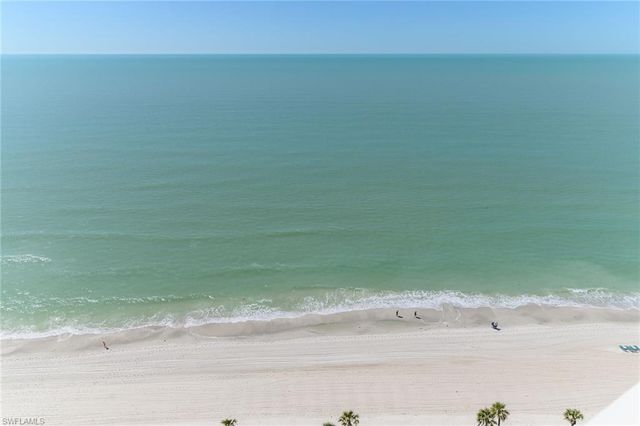 8231 Bay Colony DR 2004, Naples, FL 34108