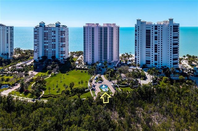 8231 Bay Colony DR 2004, Naples, FL 34108