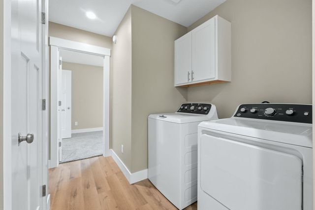 206 W Lincoln Street, Ashley, IN 46705