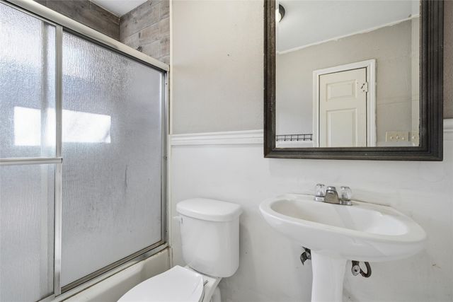 705 N 33rd Street, Waco, TX 76707