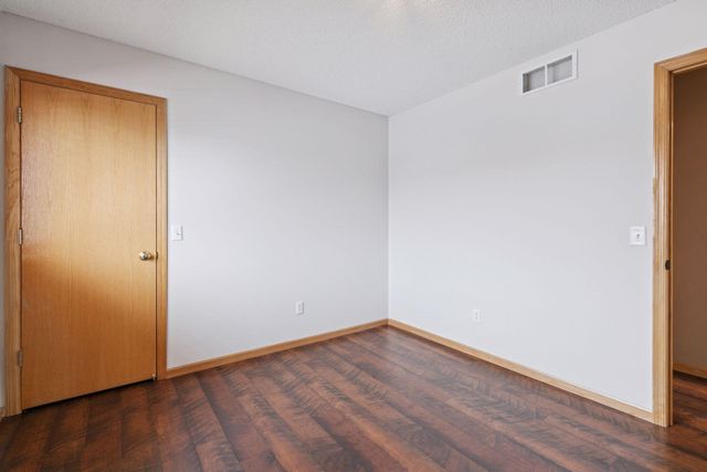 14200 Belfast Court, Rosemount, MN 55068