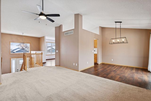 14200 Belfast Court, Rosemount, MN 55068